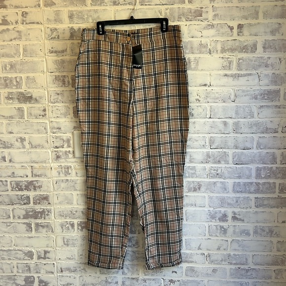 NWT NASTY GAL Check Plaid Tapered High Waisted Tapered Pants Women’s 12 - Picture 3 of 10